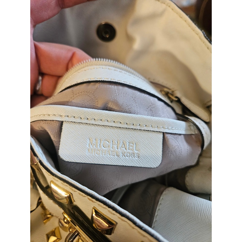 Michael Kors Hamilton Satchel White Saffiano Leather Gold Studded MK Padlock Bag - Picture 14 of 14